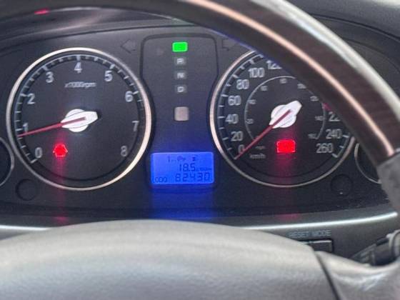 HYUNDAI AZERA 3.3 MPFI GLS SEDAN V6 24V GASOLINA 4P AUTOMÁTICO